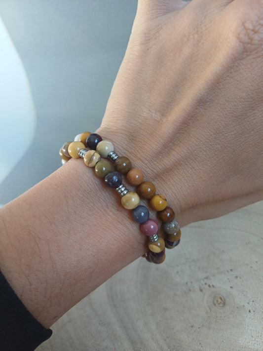 Bracelet en Mookaite – séparateur couleur argent